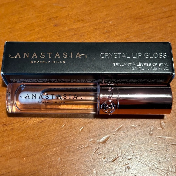 Anastasia Beverly Hills Crystal Clear Lip Gloss - Picture 4 of 16